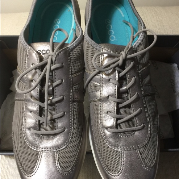 Ecco Women’s Blume Lace Sneakers - Picture 10 of 16